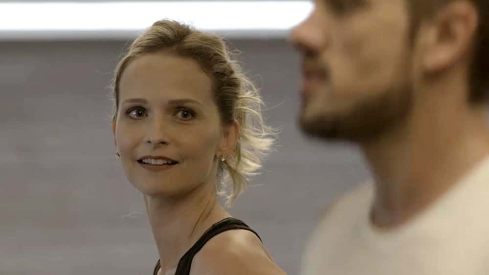 Fabiana se assusta com Renato (Foto: Reprodução)