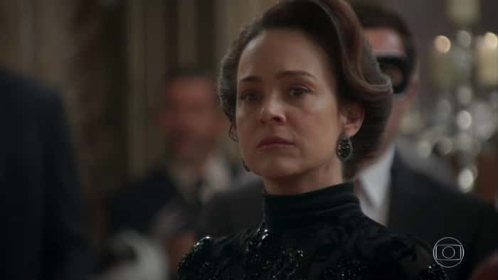 Julieta (Gabriela Duarte) em cena de Orgulho e Paixão (Foto: Reprodução/Globo)