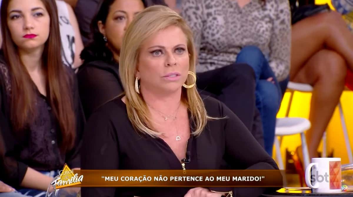 Christina Rocha apresenta o Casos de Família (Foto: Reprodução)