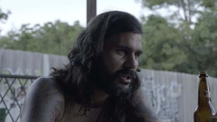 Mariano (Juliano Cazarré) em cena de O Outro Lado do Paraíso (Foto: Divulgação/Globo)
