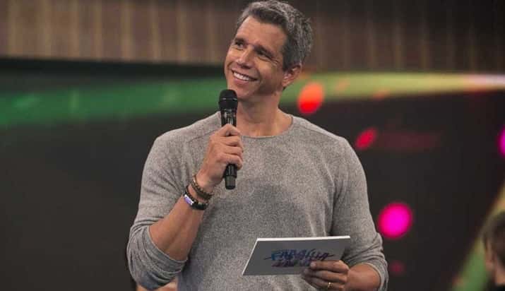 Marcio Garcia comanda o Tamanho Família na Globo. (Foto: Divulgação)