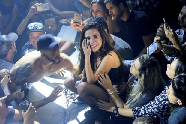 Wanessa Camargo chorou durante show (Foto: AgNews)