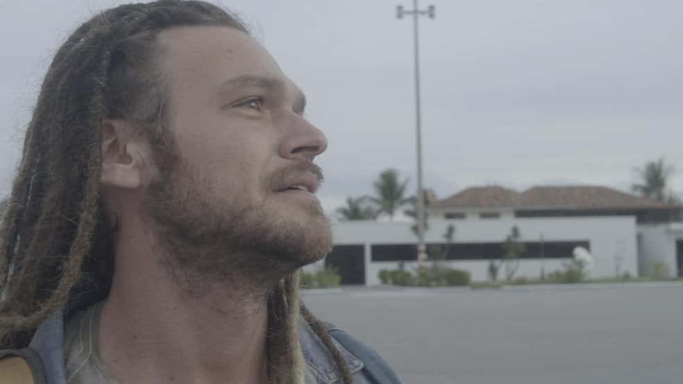 Beto Falcão na estreia de Segundo Sol (Foto: Reprodução)