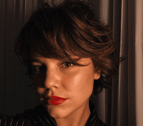 A atriz Alice Wegmann será a vilã de Órfãos da Terra. (Foto: Reprodução/Instagram)