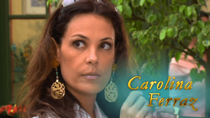 Carolina Ferraz na chamada da reprise de Belíssima (Foto: Reprodução/Globo)