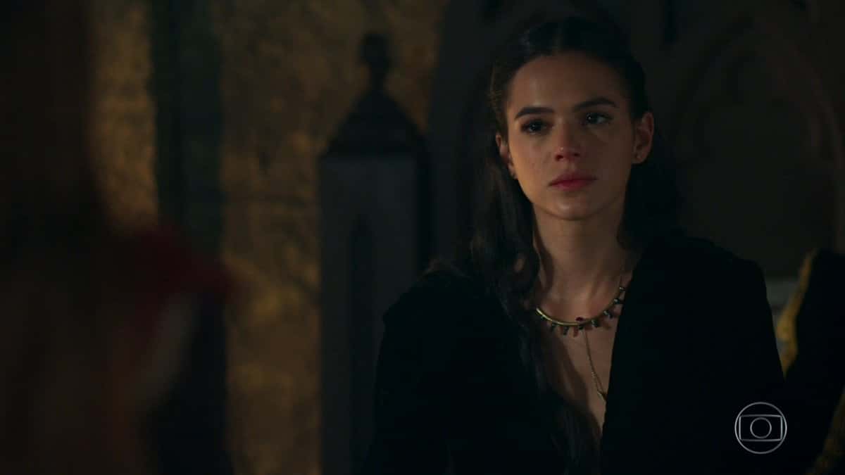 Bruna Marquezine é Catarina em Deus Salve o Rei (Foto: Reprodução/Globo)