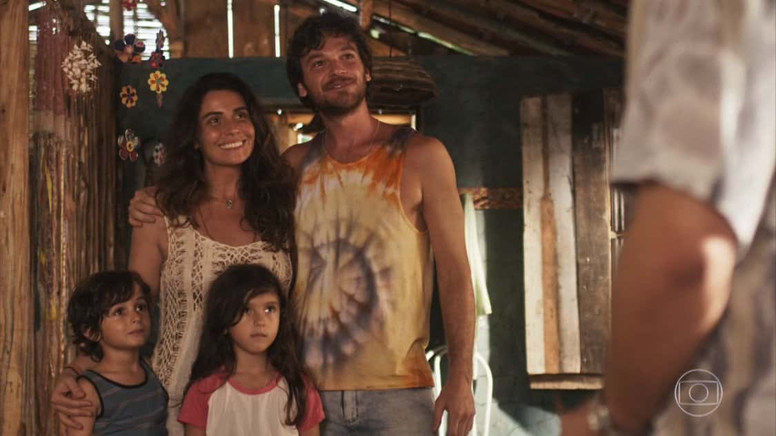 Luzia, Beto/Miguel e os filhos em Segundo Sol (Foto: Reprodução/TV Globo)