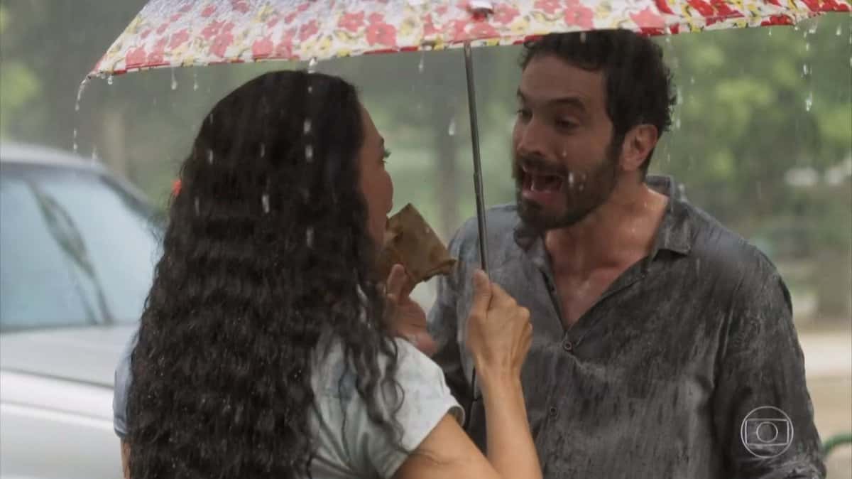 Edgar quer se reconciliar com Cacau em Segundo Sol. (Foto: Reprodução/TV Globo)