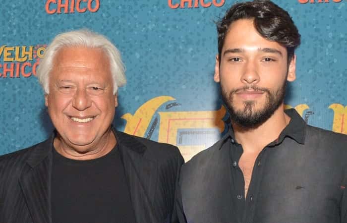 Antonio Fagundes e Bruno Fagundes no lançamento de Velho Chico, em 2016 (Foto: Globo/João Miguel Junior)
