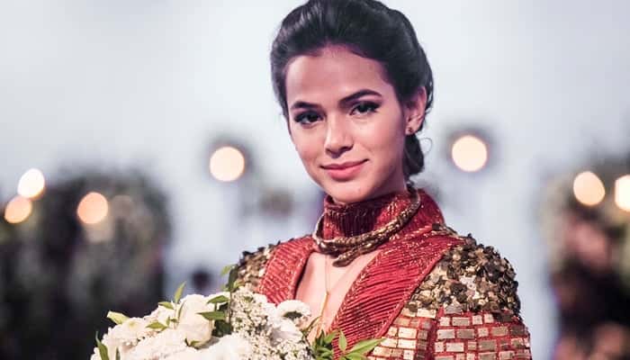 Catarina (Bruna Marquezine) em cena de Deus Salve o Rei (Foto: Globo/João Miguel Júnior)