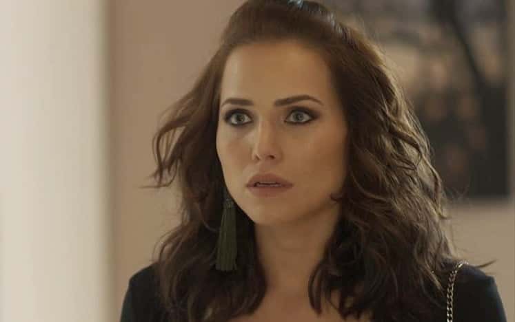 Rosa detona o pai em Segundo Sol (Foto: Reprodução/Globo)