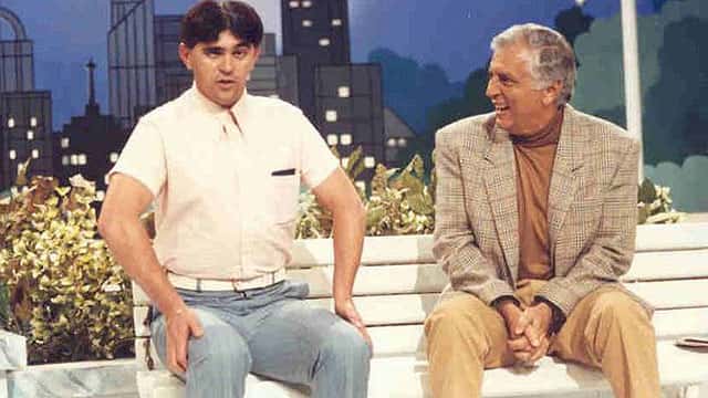 Batoré na época em que participava do programa de humor do SBT, A Praça É Nossa apresentada por Carlos Alberto de Nóbrega (Foto: Reprodução)