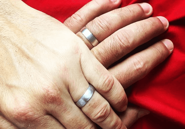Ator não revela identidade do marido. (Foto: Reprodução/Instagram)