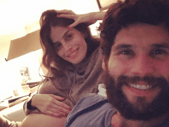 Dudu Azevedo e a esposa. (Foto: Reprodução/Instagram)