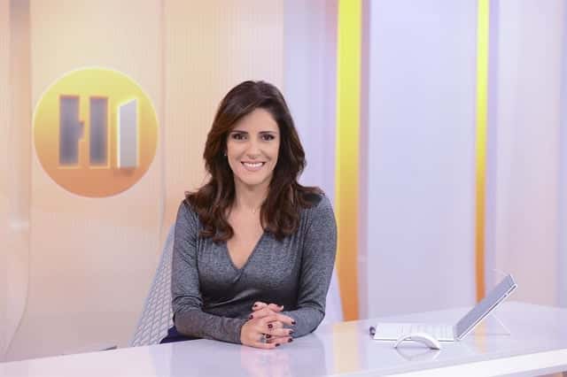 A apresentadora Monalisa Perrone no Hora Um (Foto: Globo/Zé Paulo Cardeal)