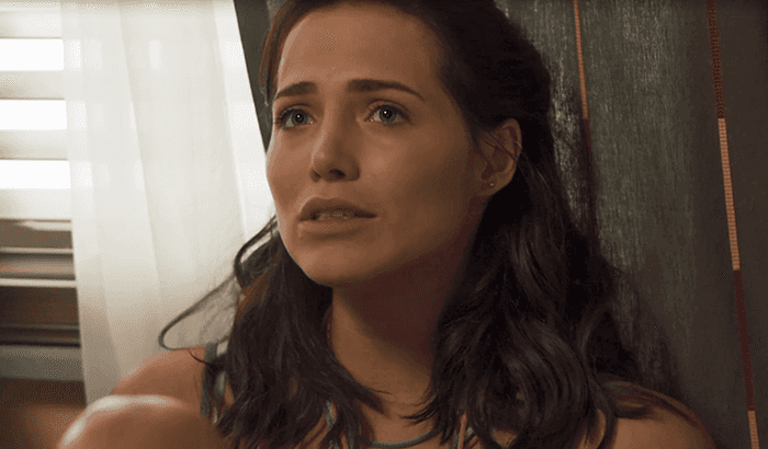 Rosa (Letícia Colin) em cena de Segundo Sol (Foto: Reprodução/Globo)