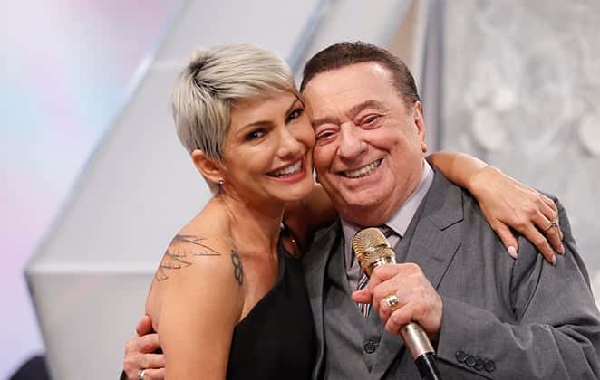 Antônia Fontenelle no Raul Gil - (Rodrigo Belentani/SBT)