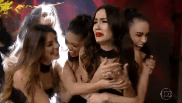 Bailarinas comemora convocação para a Dança dos Famosos. (Foto: Reprodução)