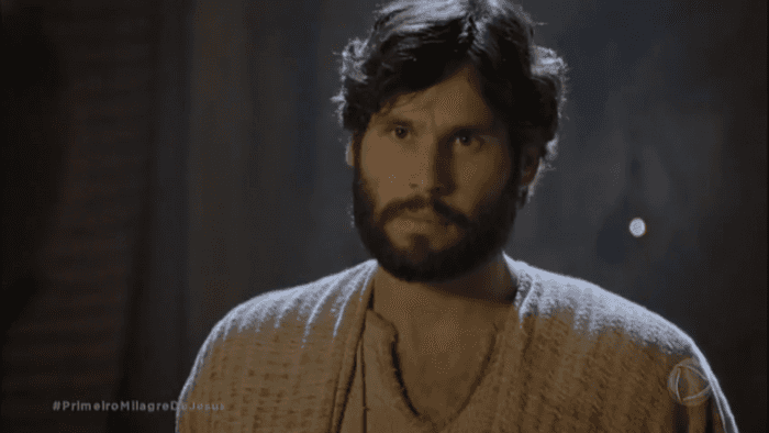 Dudu Azevedo (Jesus) em cena da novela bíblica da Record (Foto: Reprodução/Record)