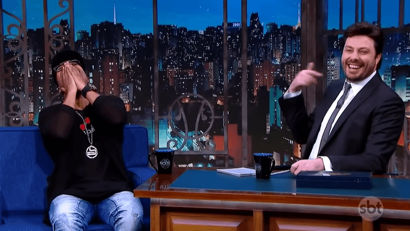 Buchecha foi o entrevistado de Danilo Gentili no The Noite. (Foto: Reprodução)
