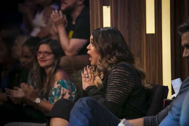 Quando a sobrinha Flor Gil subiu ao palco, Preta Gil se surpreendeu (Foto: Raphael Dias/Gshow)
