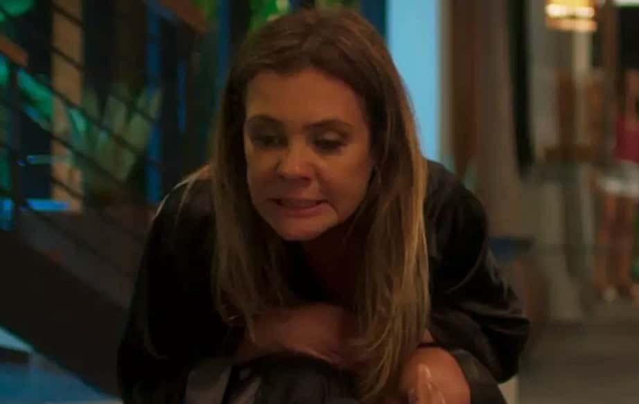 Laureta (Adriana Esteves) em Segundo Sol (Foto: Reprodução/Globo)