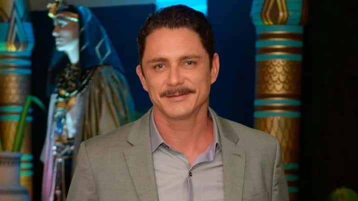 Petrônio Gontijo renovou seu contrato com a Record. (Foto: Divulgação)