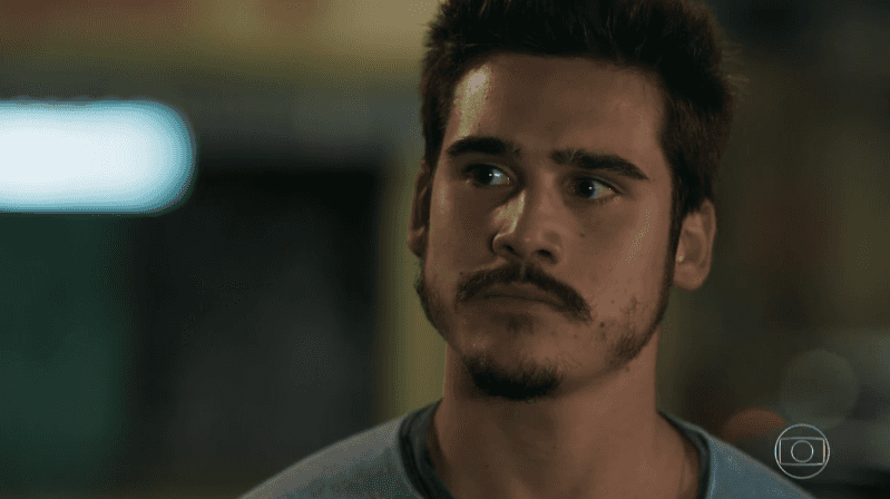 Samuca (Nicolas Prattes) em cena de O Tempo Não Para (Foto: Reprodução/Globo)