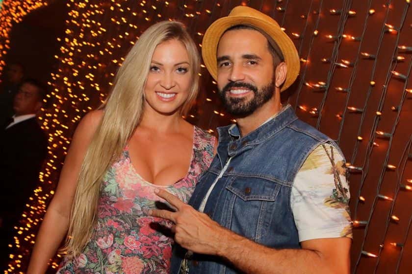 Latino e Jéssica Rodrigues não são mais noivos (Foto: Reprodução)
