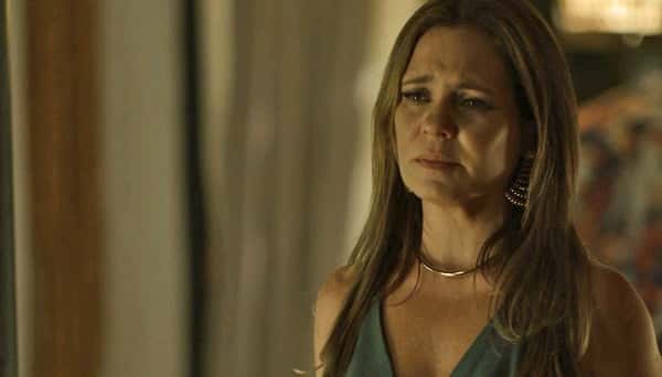 Laureta (Adriana Esteves) em Segundo Sol (Foto: Reprodução)