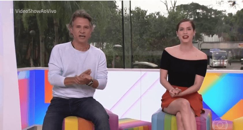 Nelson Freitas e Sophia Abrahão no comando do Vídeo Show. (foto: Reprodução)