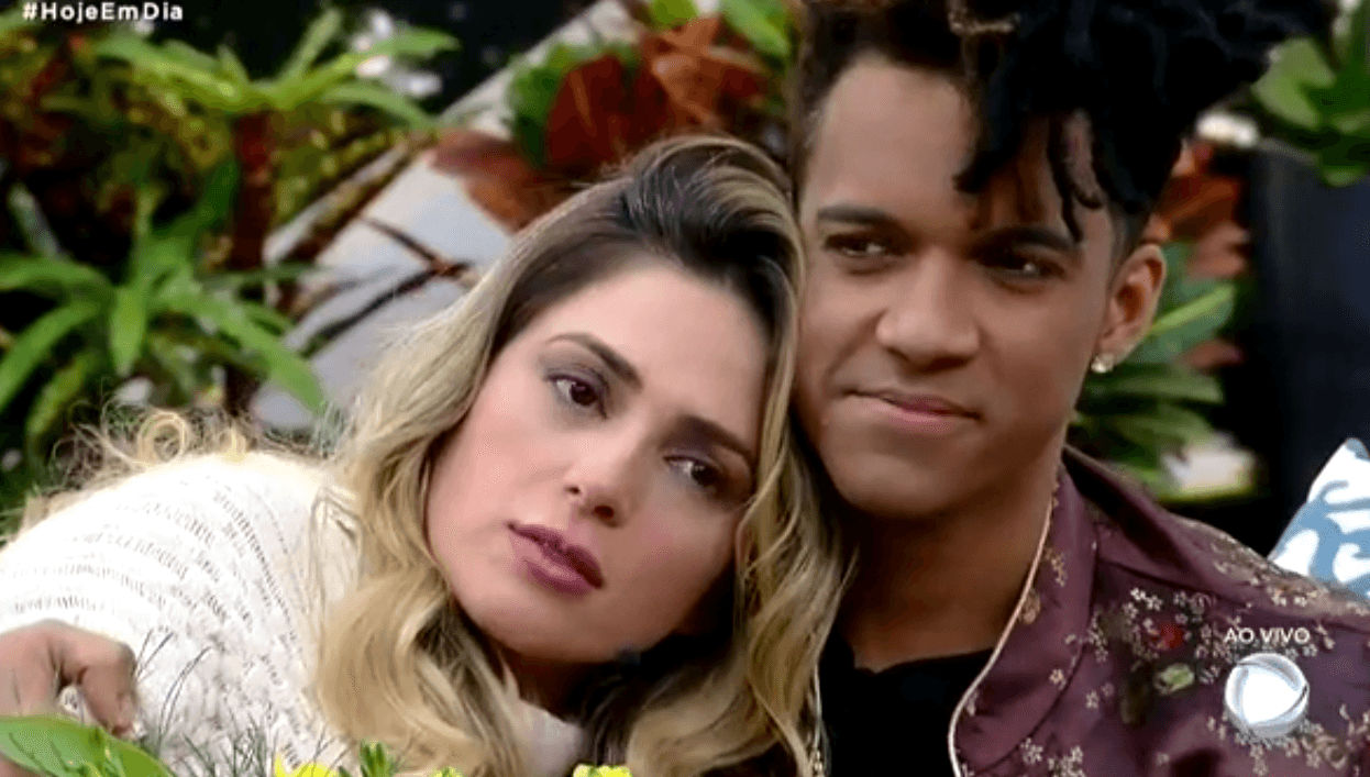 Nadja e o marido no Hoje em Dia (Foto: Reprodução)