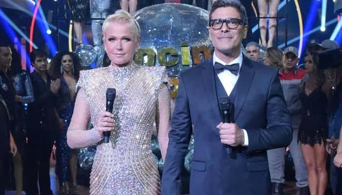 Xuxa Meneghel e o marido, Junno Andrade, na final da 4ª temporada do Dancing Brasil (Foto: Blad Meneghel)