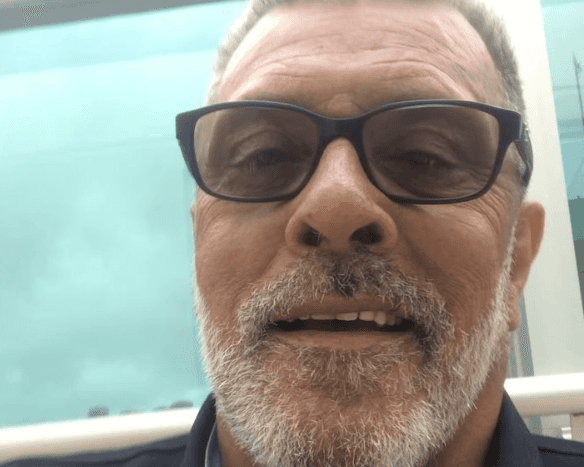 O ator Raymundo de Souza recebe alta de hospital após 8 meses. (Foto: Reprodução/Instagram)