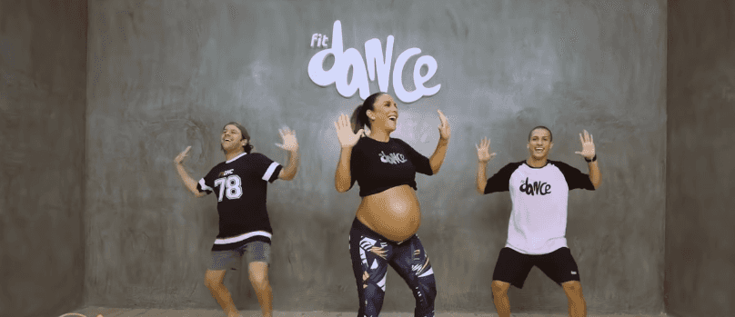 Ivete Sangalo mostrou gingado mesmo grávida de gêmeas. (Foto: Reprodução)