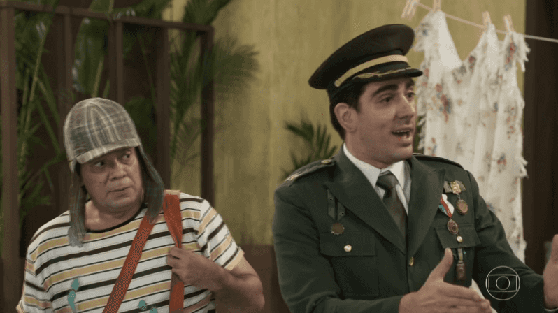 Marcelo Adnet como Jair Bolsonaro em sátira de Chaves do Tá no Ar (Foto: Reprodução/Globo)