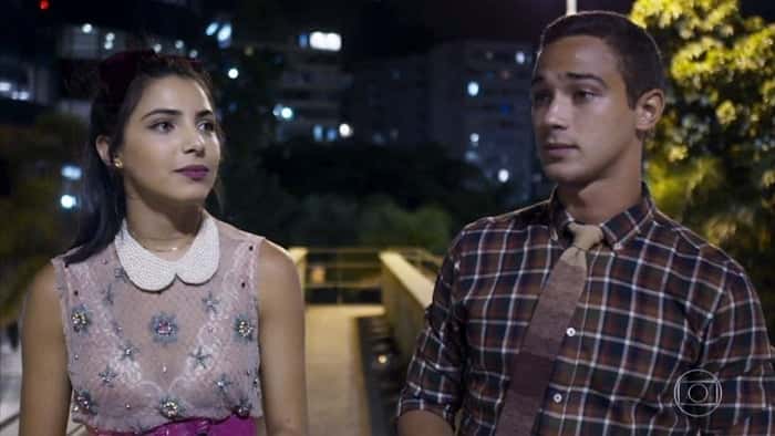 http://tvfoco.uai.com.br/wp-content/uploads/2015/05/Daniela-Mercury.jpg