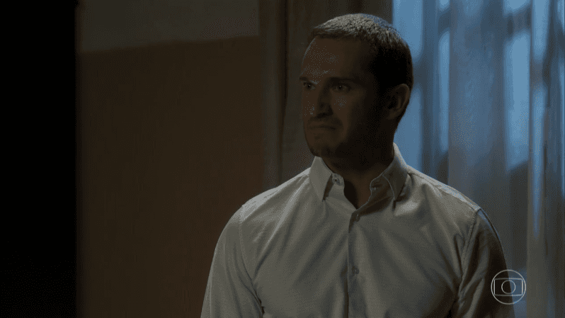 Aranha (Paulo Rocha) em cena de O Sétimo Guardião (Foto: Reprodução/Globo)