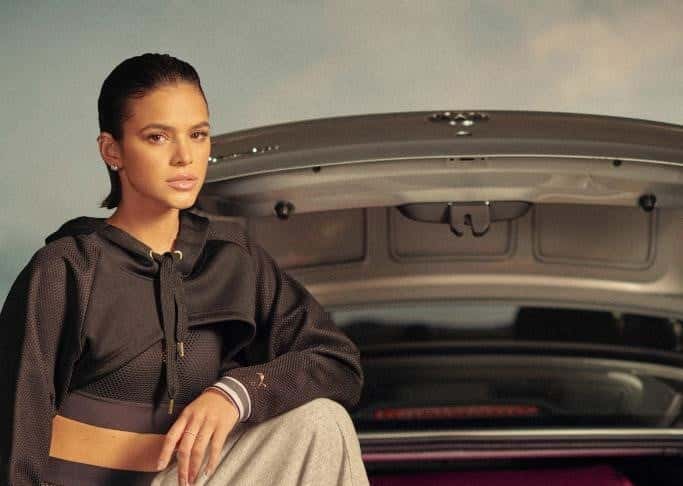 Bruna Marquezine (Foto: Reprodução/Twitter)