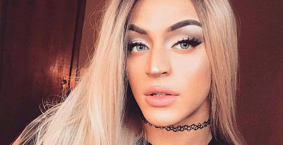 Pabllo Vittar posta foto mostrando o bumbum e deixa internautas impressionados (Foto: Reprodução)