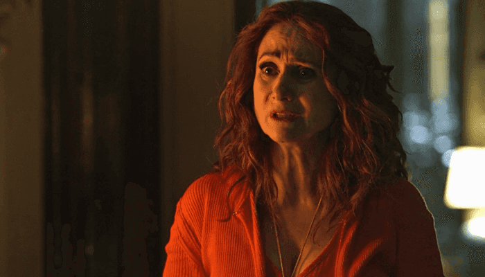 Milu (Zezé Polessa) em O Sétimo Guardião (Foto: Reprodução/Globo)