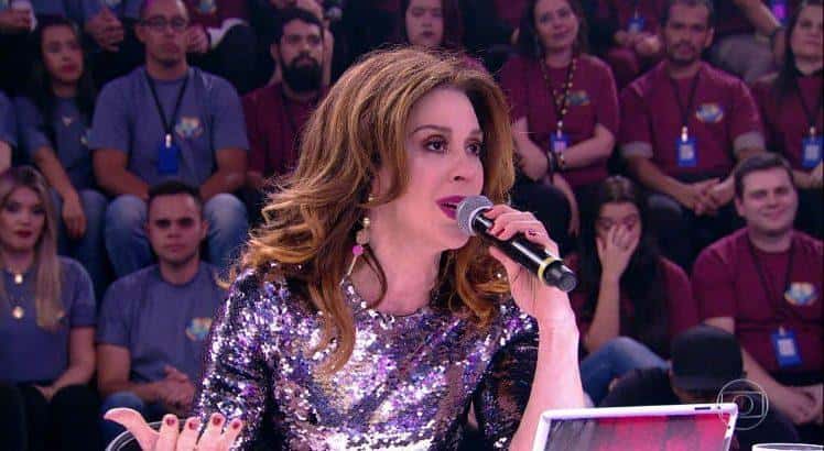A atriz Claudia Raia pode ter se inspirado em estrela da Record (Foto: Reprodução)