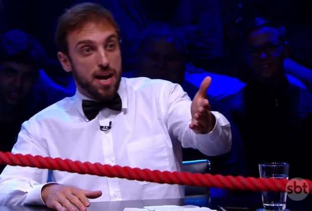 O humorista Leo Lins integrante do programa The Noite do SBT ( Imagem: Reprodução)