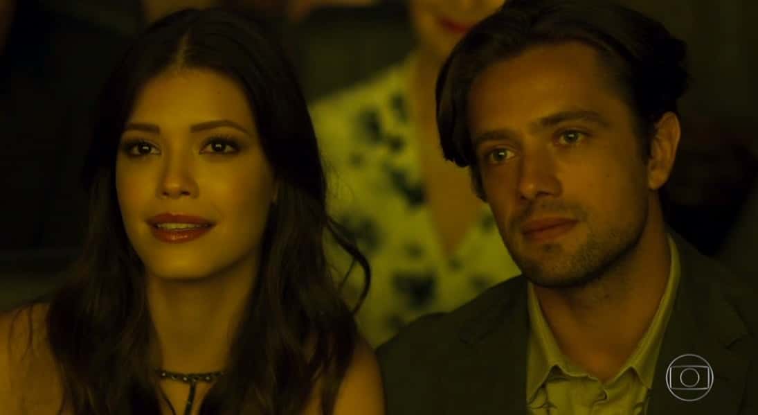 Cris e Daniel em Espelho da Vida (Foto: Reprodução/Globo)