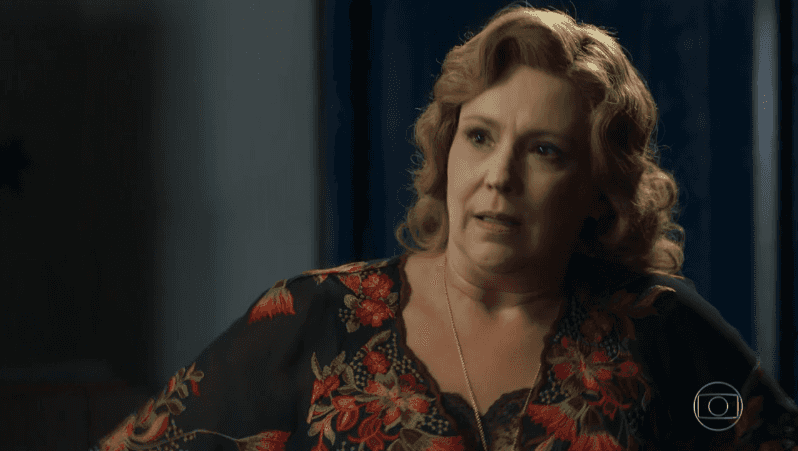 Ondina (Ana Beatriz Nogueira) em O Sétimo Guardião (Foto: Reprodução/Globo)