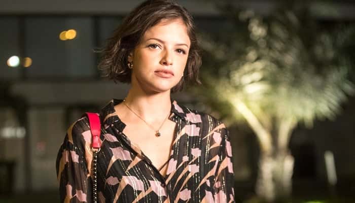 Agatha Moreira (Josiane) em A Dona do Pedaço (Foto: Globo/João Miguel Júnior)