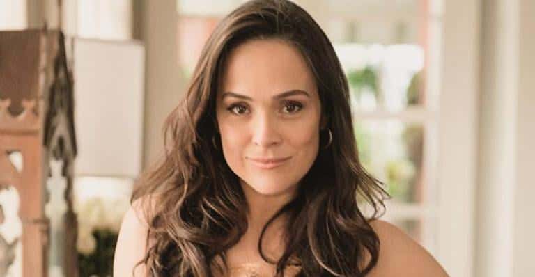 A atriz Gabriela Duarte foi criticada por causa da personagem de Por Amor (Foto: Divulgação)