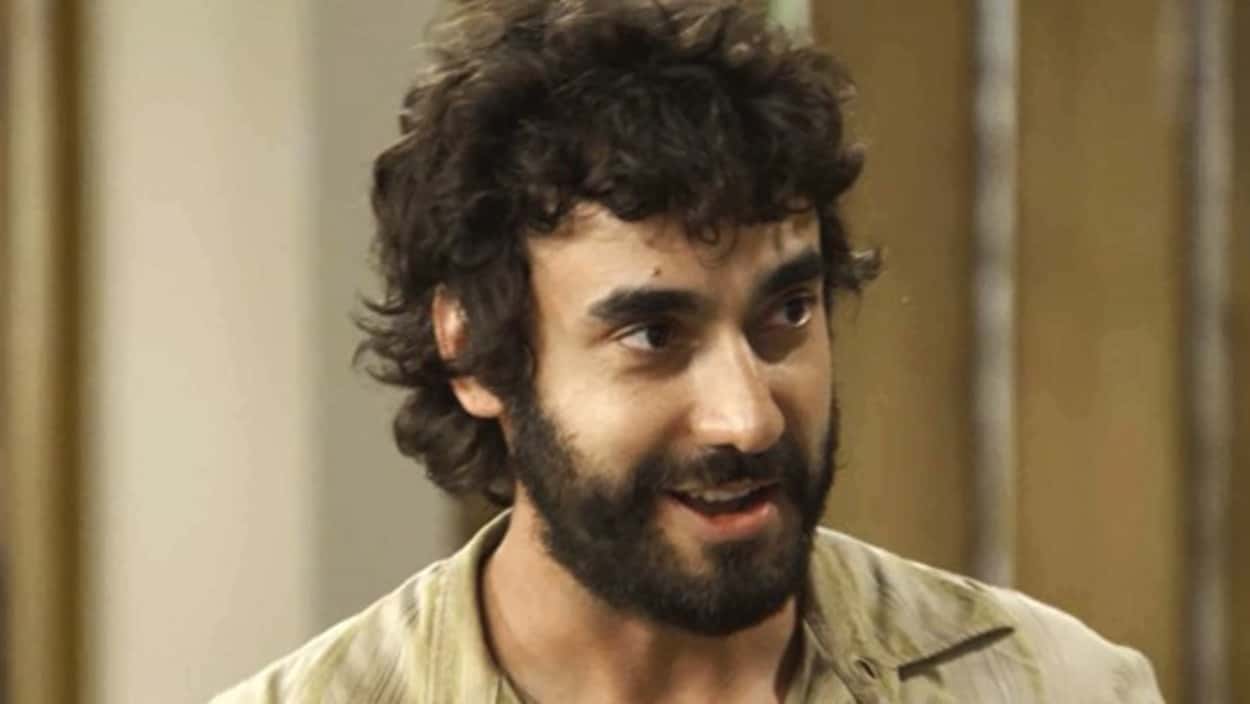 Galdino vai aprontar para cima de Jerônimo na novela Verão 90. (Foto: Divulgação)