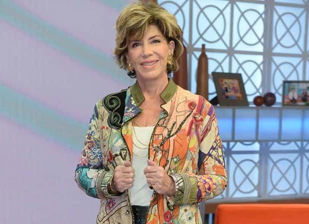 Silvia Poppovic durante uma coletiva de imprensa (Foto: Francisco Cepeda/AgNews)