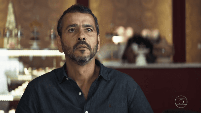 Amadeu (Marcos Palmeira) em A Dona do Pedaço (Foto: Reprodução/Globo)